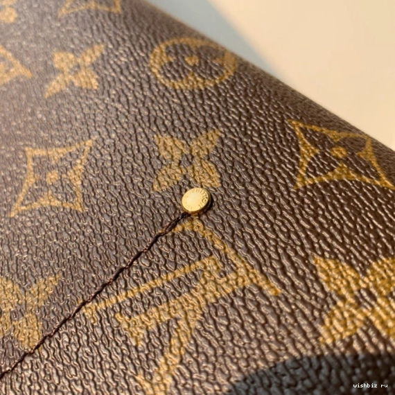 WIS MM Vuitton Favorite Louis 0309